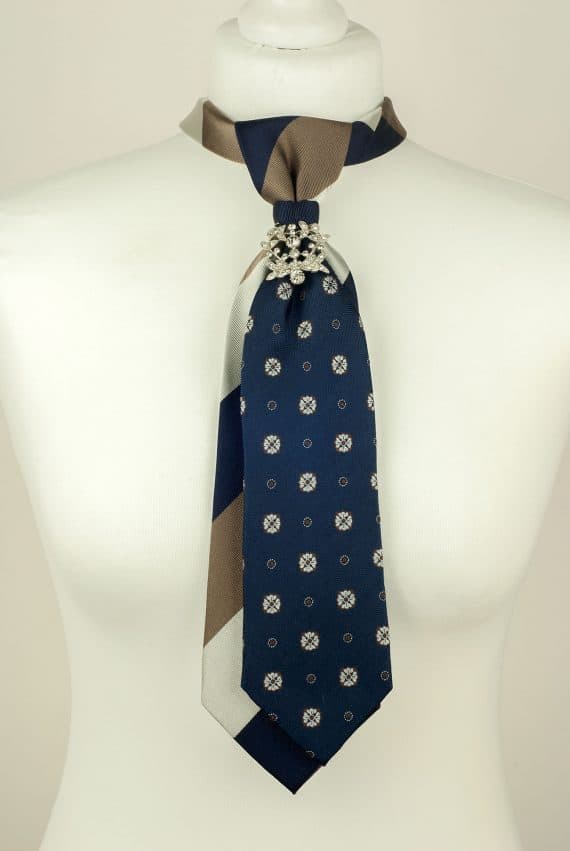 Cravate bleu marine, Cravate en soie, Cravate vintage