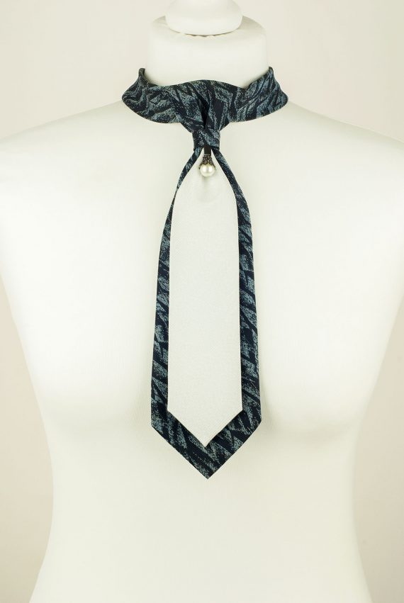 Cravate bleu marine, Petite cravate, Cravate pour dames
