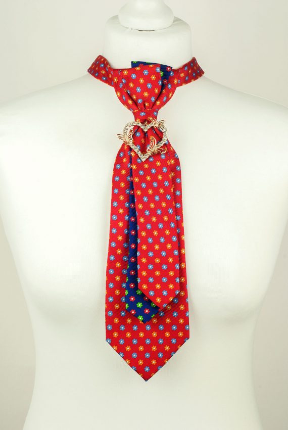 Red Necktie, Floral Tie, Heart Pendant Necktie